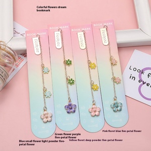 Dibujos animados estética colorida flor sueño marcapáginas suave lindo portátil lectura papelería Metal <span class=keywords><strong>libro</strong></span> Clip colgante - Product Image 2