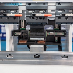 Pressa Piegatrice Elettrica Automatica Mini di Alta Qualità LB con Controllo CNC per Piegatura di Lamiere in Alluminio e PVC, Uso Domestico e in Officina - Product Image 5