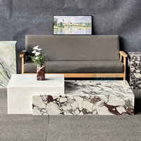 Table basse de salon en marbre de conception moderne, socle bas, luxe, naturel, personnalisé, Calacatta Viola, onyx blanc glacé