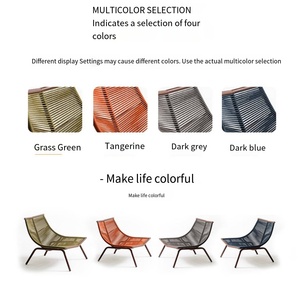 Fauteuil à bascule élégant en rotin pour l'extérieur avec base en bois pour la détente dans le jardin ou sur la terrasse - Product Image 5