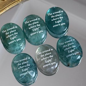 <span class=keywords><strong>Pietra</strong></span> Naturale di Fluorite Verde Lucidata, <span class=keywords><strong>Pietra</strong></span> Palmare, <span class=keywords><strong>Pietra</strong></span> di Sapone Mista, per Guarigione e Meditazione, <span class=keywords><strong>Pietra</strong></span> Tascabile Antistress, Ingrosso - Product Image 4