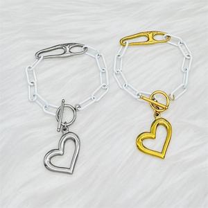 Juego <span class=keywords><strong>de</strong></span> Joyería HC Fashion <span class=keywords><strong>de</strong></span> Acero Inoxidable Dorado Diseño Estilo <span class=keywords><strong>Uno</strong></span> <span class=keywords><strong>de</strong></span> <span class=keywords><strong>50</strong></span> con Corazón, Pulsera, Collar y Aretes para Mujer, Regalo para el Día <span class=keywords><strong>de</strong></span> la Madre - Product Image 3