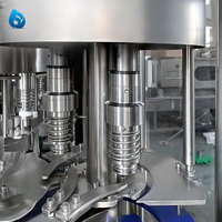 Machine d'étiquetage de remplissage et de capsulage de seringue en plastique de savon automatique pneumatique Bowei