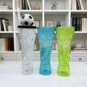 Gobelets en plastique réutilisables tricolores de 17 oz avec couvercles et pailles, personnalisables avec logo, pour cadeaux de fête de football et fournitures de fête sportive - Product Image 4