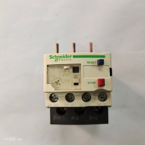 รีเลย์ป้องกันโอเวอร์โหลดแบบใช้ความร้อน Schneider Electric รุ่น LRD05 06 07 08 10 12 14 16 21 22 3235C แบบติดตั้งบนแผงวงจร ใช้ไฟ AC/DC ขั้วต่อแบบสกรู - Product Image 2