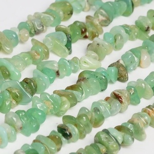Natural de Chrysoprase de piedra en bruto sin cortar Chips de piedras preciosas cuentas de fabricante de la India - Product Image 3