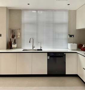 Gabinetes de Cocina Pequeños de Estilo Minimalista Moderno - Product Image 3