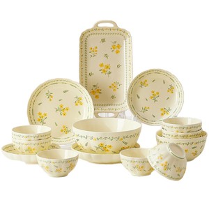 Hand Painted Flower Plate and Porcelain Bowl Dish Set Drinkware Ceramic Mug Eco-Friendly Pastoral Style Ceramic <b>Dinnerware</b> - Product Image 6