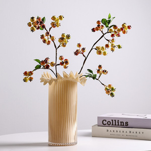 Juego de Floreros de Vidrio Modernos Minimalistas de Color Caramelo con Rayas Verticales para Arreglos Florales Hidropónicos de Mesa - Product Image 2