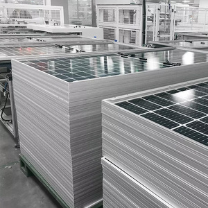 Panel solar monofacial de 700W y 182mm con marco de aluminio duradero para sistemas de energía solar domésticos y comerciales, conectados a la red y fuera de la red. - Product Image 4