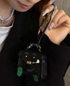 Mini sac pendentif, adorable monstre, étui pour écouteurs, porte-clés de voiture, ornement suspendu pour voiture, petit monstre en peluche tendance pour sacs et voitures - Product Image 3