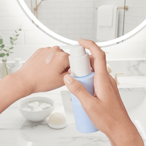 Glutanex Glow Therapy Gel To Foam Cleanser : Nettoyant Quotidien Éclatant, Correcteur de Teint, Nettoyage Doux des Pores, pour un Éclat Clinique Luxueux - Product Image 3