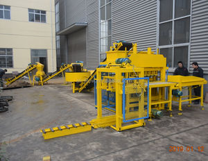 QMR7-10 <span class=keywords><strong>2016</strong></span> Nouvelle Technologie Machine à Briques Haute Capacité pour la Fabrication de Briques Sans Cuisson - Product Image 2