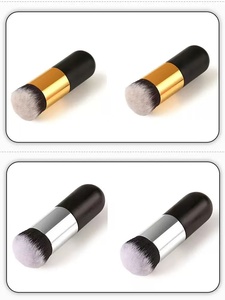 Round <b>Foundation</b> Highlight Makeup Brush Loose Powder Fan Brush for Face Concealer - Product Image 5