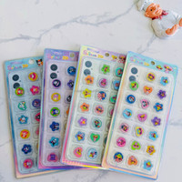 Stiker PVC 3D Kustom Tahan Air dan Mengkilap dengan Pola Bunga Berbentuk Hati Cocok untuk Menghias Alat Tulis dan Casing Ponsel.