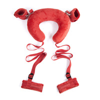 Oreiller de bondage pour jeux de flirt en couple avec menottes et attaches de cheville, oreiller SM à jambes séparées