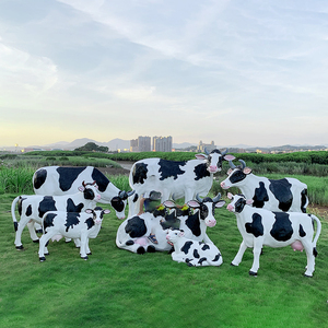 Nouveaux produits <span class=keywords><strong>ferme</strong></span> cour réaliste résine fibre de verre animaux vache figures statue sculpture peut être personnalisé - Product Image 1