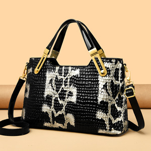 Nouveau Sac à Main Tendance pour Femme – Sacs à Bandoulière de Luxe en PU pour Femme – Design de Créateur - Product Image 3