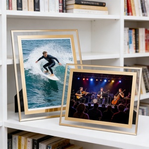 Cadre <span class=keywords><strong>photo</strong></span> minimaliste en verre cristal avec double bordure or et argent, plusieurs tailles disponibles pour photos de mariage, de famille et certificats - Product Image 5