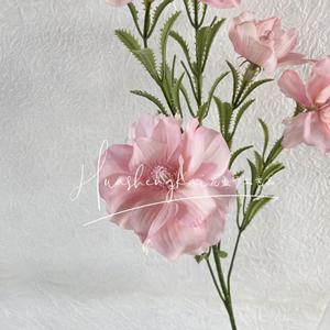 Artificial <b>Flower</b> Arrangement <b>Silk</b> <b>Flowers</b> High Simulation Wedding Home Decor 5 Heads Silver Lotus Hibiscus - Product Image 2