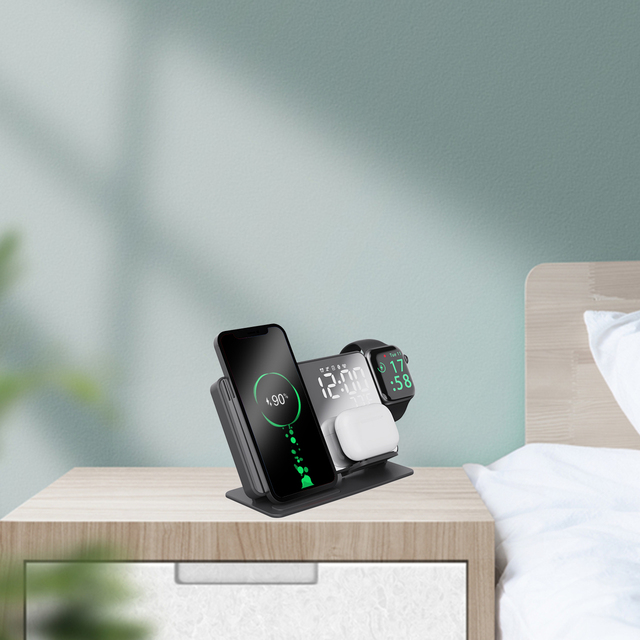 Hot Selling 4 in 1 Multifunctional Wireless Charger LED Time Display Electric Alarm Clock Digital Fast Charging Dock Station
