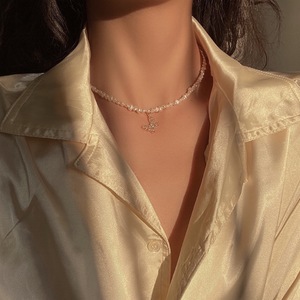 Collar de Perlas de Agua Dulce Retro con Circonita Irregular, Colgante de Mariposa con Cadena para Clavícula, Estilo Hada, Moda - Product Image 3