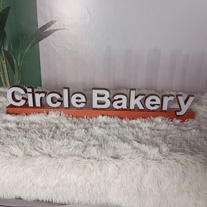Kexian Custom Led Verlicht Bord Tafel Bewegwijzering Bureau Top Sign Shop Business Channel Letter Acryl Led Licht Bord Met Voet - Product Image 4