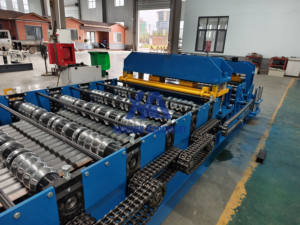 Meilleur Prix Machine de Fabrication de Silos en Acier Galvanisé à Entraînement Automatique Entièrement Automatique pour Panneaux Ondulés de Toiture - Product Image 2