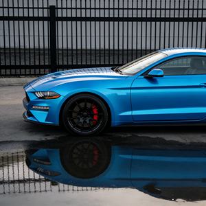 Película Protectora de Pintura TPU PPF Autoadhesiva NIKO con 10 Años de Garantía, 7.5mil, Alta Resistencia a Arañazos, Rollo de Vinilo para Automóviles que Cambia de Color - Product Image 1