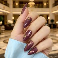 Faux ongles à presser longs en amande, couleur bordeaux métallisé, avec dégradé de paillettes et logo personnalisé, lot de 24 capsules d'ongles