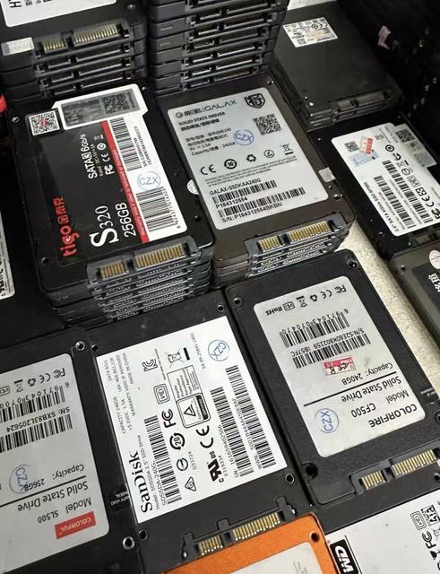Second Hand SSD 120g 128g 256g 256g 512g Mix Brand Whole Sale