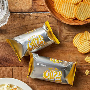 Papas Fritas Coreanas Orion de 64g, Papas Fritas <span class=keywords><strong>Onduladas</strong></span> con Carbón Vegetal, Aperitivo Inflado No Frito, Papas Fritas - Product Image 4