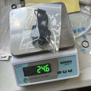 คลิปหนีบพลาสติกอเนกประสงค์ทนทาน สายยางยืดแบบ Molle สำหรับสายสะพายกระเป๋าเป้ กิจกรรมกลางแจ้ง - Product Image 2