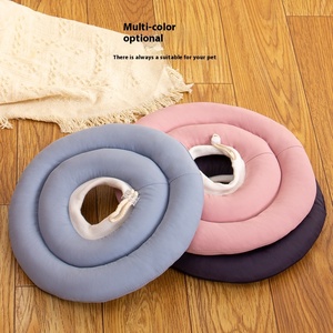 <span class=keywords><strong>Collar</strong></span> de gato y perro Elizabeth antimordeduras y antilamidas con patrón de impresión Suministros de cuero para el cuidado de mascotas - Product Image 4