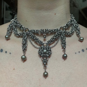 Collier médiéval en acier inoxydable, collier à pointes, ras-de-cou en maille de perles d'eau douce, chaîne de sorcière en maille, cadeau - Product Image 4