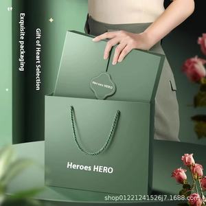 دفتر ملاحظات فاخر للبيع بالجملة من جلد البولي يوريثولر A5 مع قلم وUSB من العروض التجارية - Product Image 4