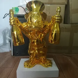 Professional Chinese Supplier Electroplating Fiberglass Donald Sculpture For Decoration