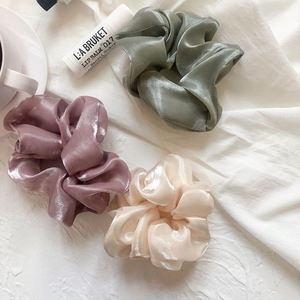 Vente en gros de chouchous en satin de soie élastiques de 12 cm pour femmes et filles, grandes tailles, couleur unie, accessoires capillaires élégants - Product Image 3