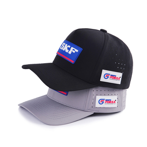 Maßgefertigte Luxus-Qualität Lasergeschnittene Lochgebohrte Wasserdichte 5-Panel Herren Mode PVC Gummi Logo Mesh Trucker Baseballkappe - Product Image 4