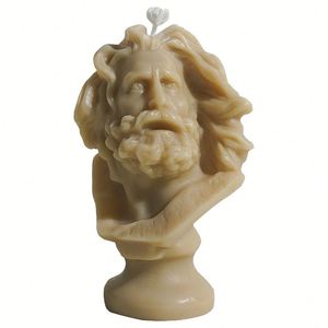 Bougie parfumée en forme de buste grec moderne, faite à la main, en cire de soja écologique, décoration de table esthétique, cadeau idéal pour une nouvelle maison - Product Image 5