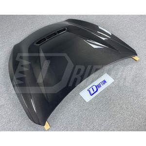 Capó de Fibra de Carbono Estilo CS para Infiniti Q50 2013-2024 - Product Image 3