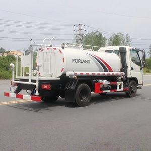รถบรรทุกฉีดน้ำ 4x2 ยี่ห้อฟอร์แลนด์ ผลิตในจีน พร้อมถังเก็บน้ำเหล็กกล้าคาร์บอนขนาด 5000 ลิตร - Product Image 1