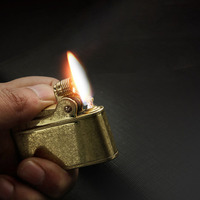 Briquet à kérosène honnête Meule vintage Mini briquet à flamme pour hommes fumant