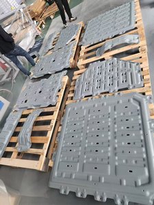 Revêtement en polyurée pulvérisé pour les revêtements de la benne des camions, les protections sous châssis des voitures, l'armure de châssis, le revêtement antirouille sous châssis - Product Image 4