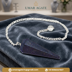 Pendules en pierres précieuses faites à la main, pierre de soleil bleue polie à 6 facettes, pendules Feng Shui avec chaîne en argent, provenant d'Umar Agate Gujarat - Product Image 5