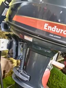 Nouveau <span class=keywords><strong>moteur</strong></span> <span class=keywords><strong>hors</strong></span>-<span class=keywords><strong>bord</strong></span> de 40 ch avec gilet de sauvetage de type 1, essence - Product Image 3