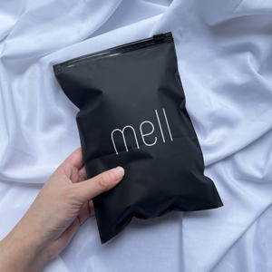 Chinese Wholesale Price Black Plastic <b>Bag</b> Personalized Custom Logo Zip Lock <b>Bags</b> Reusable Storage <b>Bags</b> <b>for</b> <b>Clothing</b> Packaging - Product Image 6