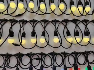 Lumière LED de Noël pour l'extérieur, à énergie solaire, luminaire de fenêtre en acrylique IP65 avec télécommande pour éclairage paysager - Product Image 4