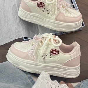 Nouvelles baskets compensées décontractées et polyvalentes pour femmes, style coréen, semelle épaisse, blanches, collection automne-hiver 2026 - Product Image 3