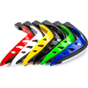 Protectores de manos para motocicleta de aleación de aluminio, 1 par de protectores universales para manillar con luz LED, color negro - Product Image 2